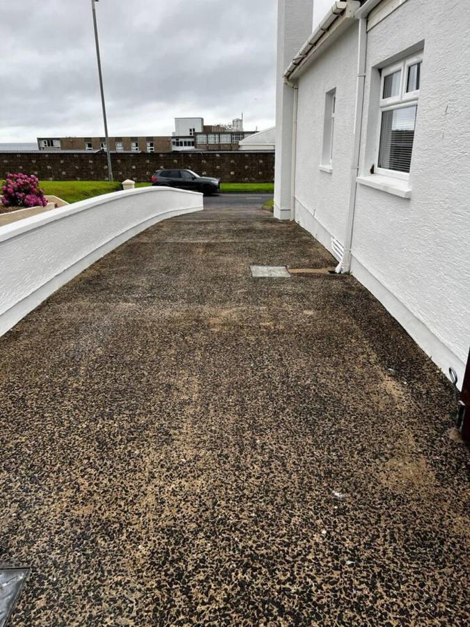 Holiday home Immaculate Sea View 4-bed House In *